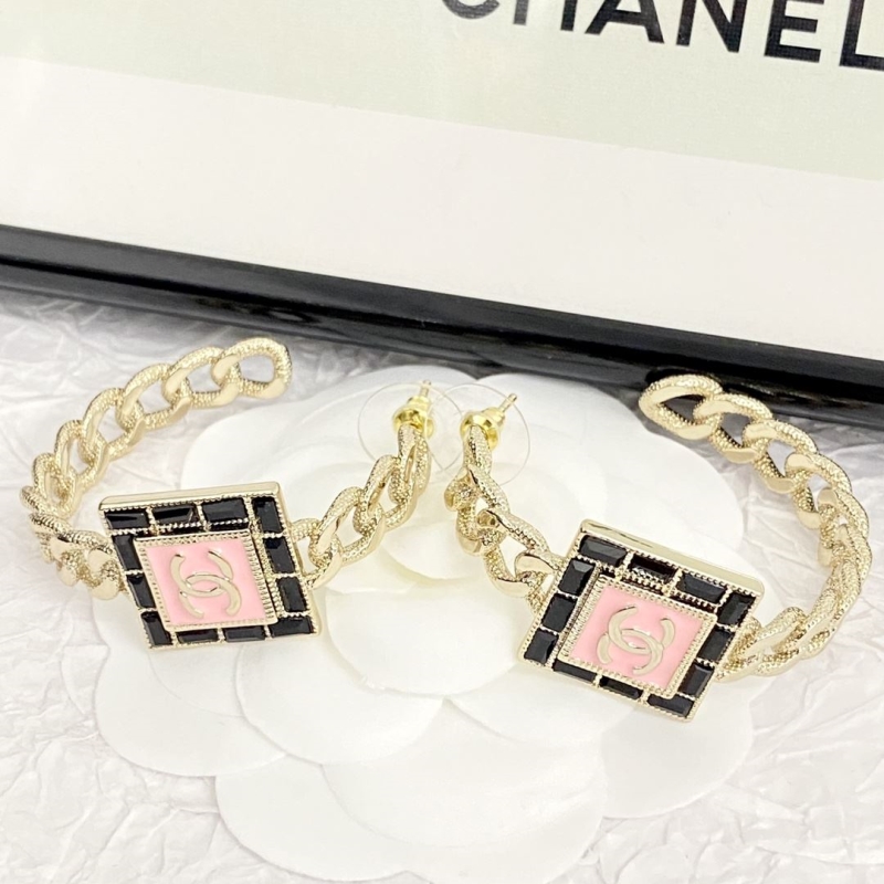 Ch**el earrings